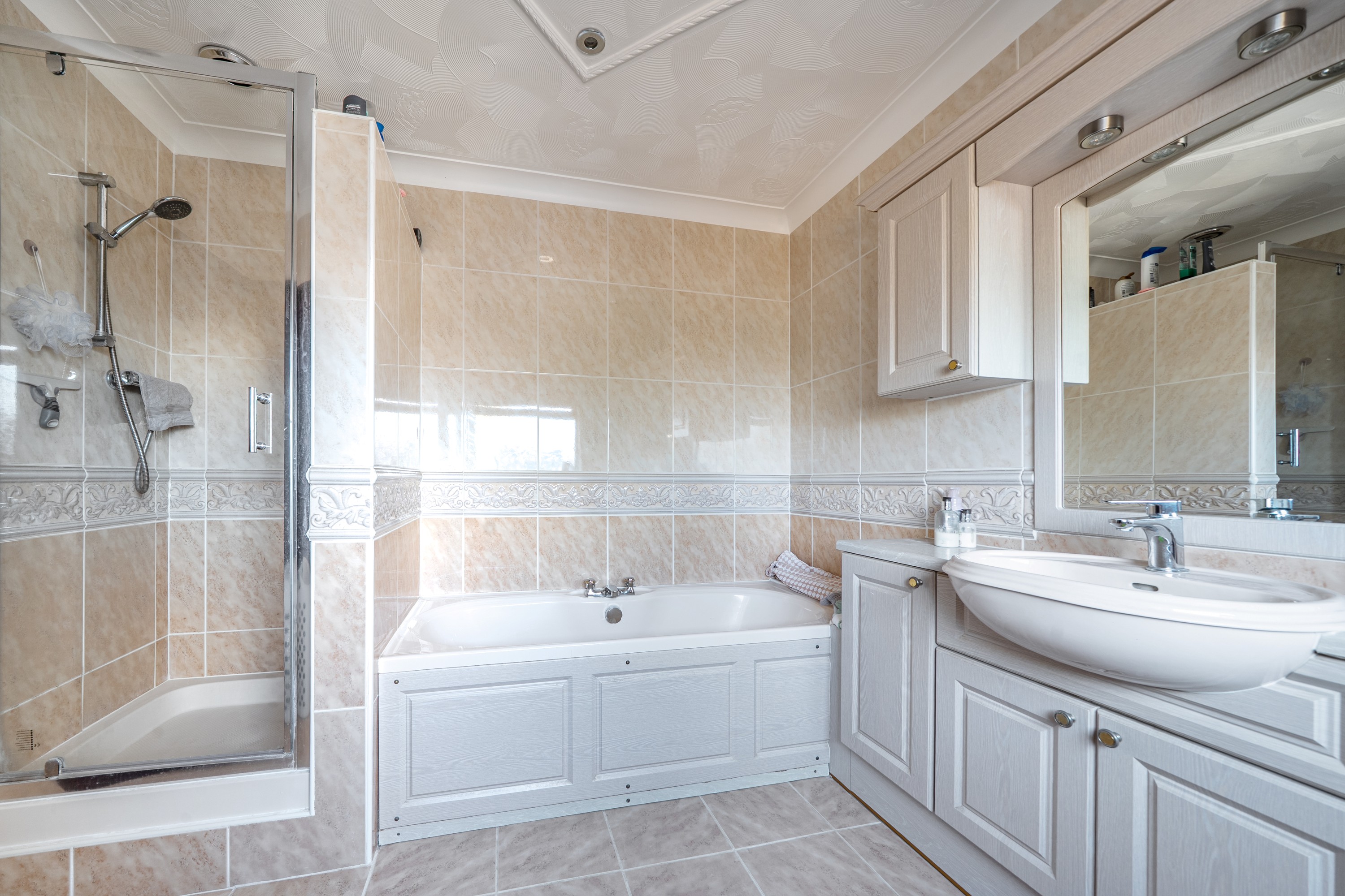 2 bedroom detached bungalow for sale, Quakers Drove, Peterborough, PE7