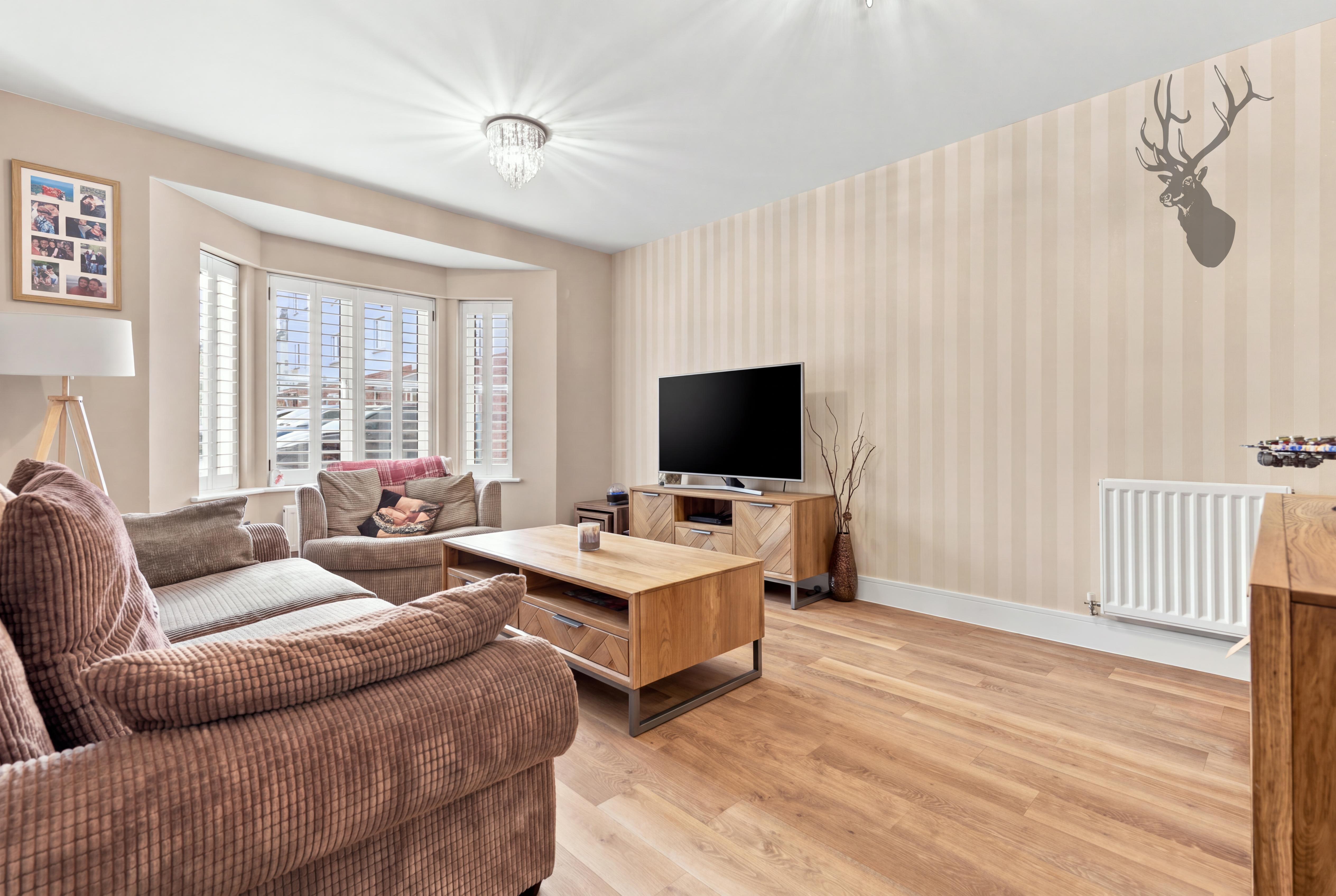 4 bedroom detached house for sale, Hodgson Way, Harlow, CM20, photo 2
