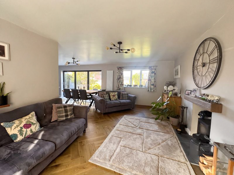 3 bedroom detached house for sale, Christopher Court, Northampton, NN6, photo 8 of 20