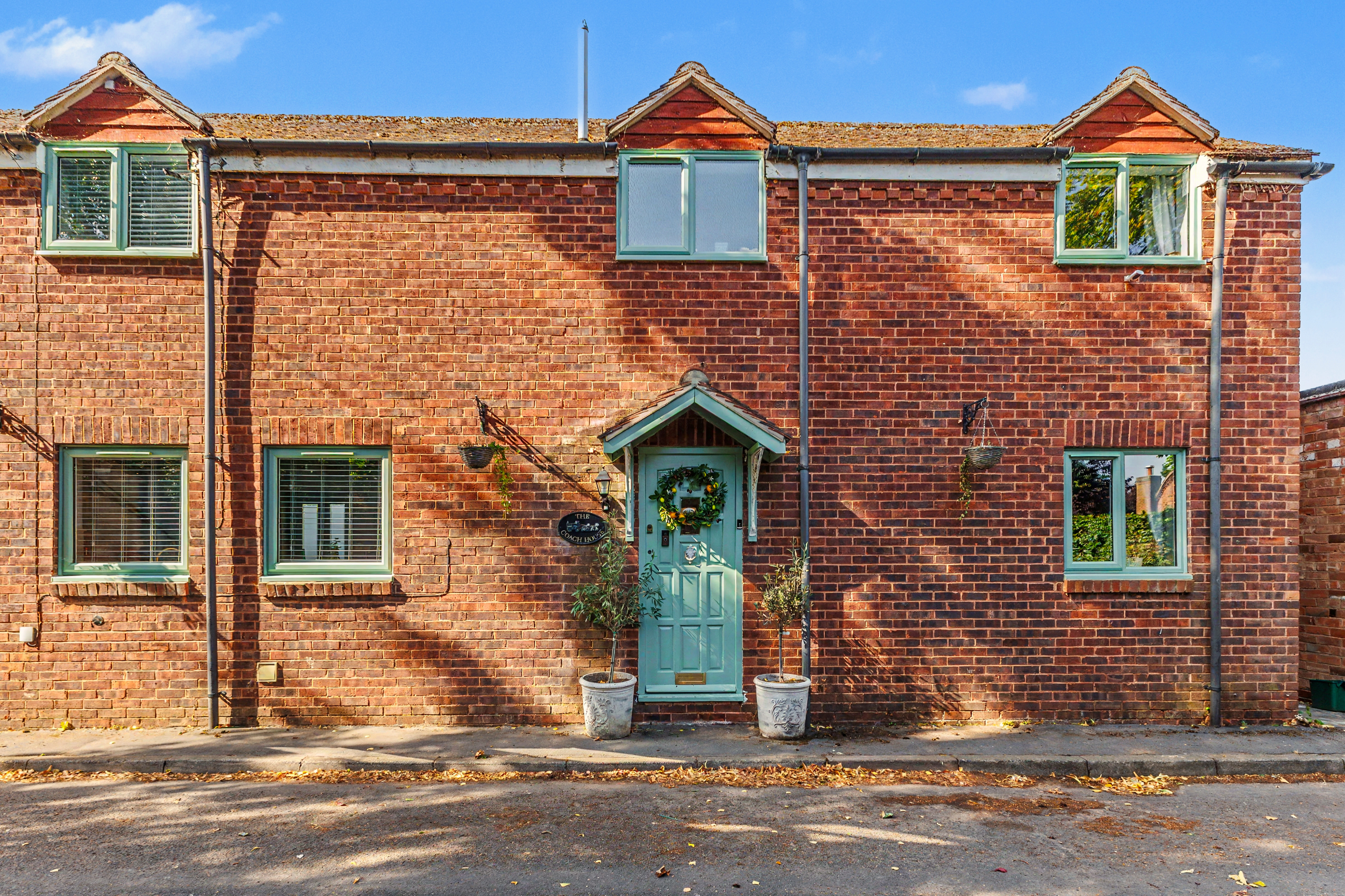 3 bedroom terraced house for sale, Coach House Carters Lane, Stratford-Upon-Avon, CV37