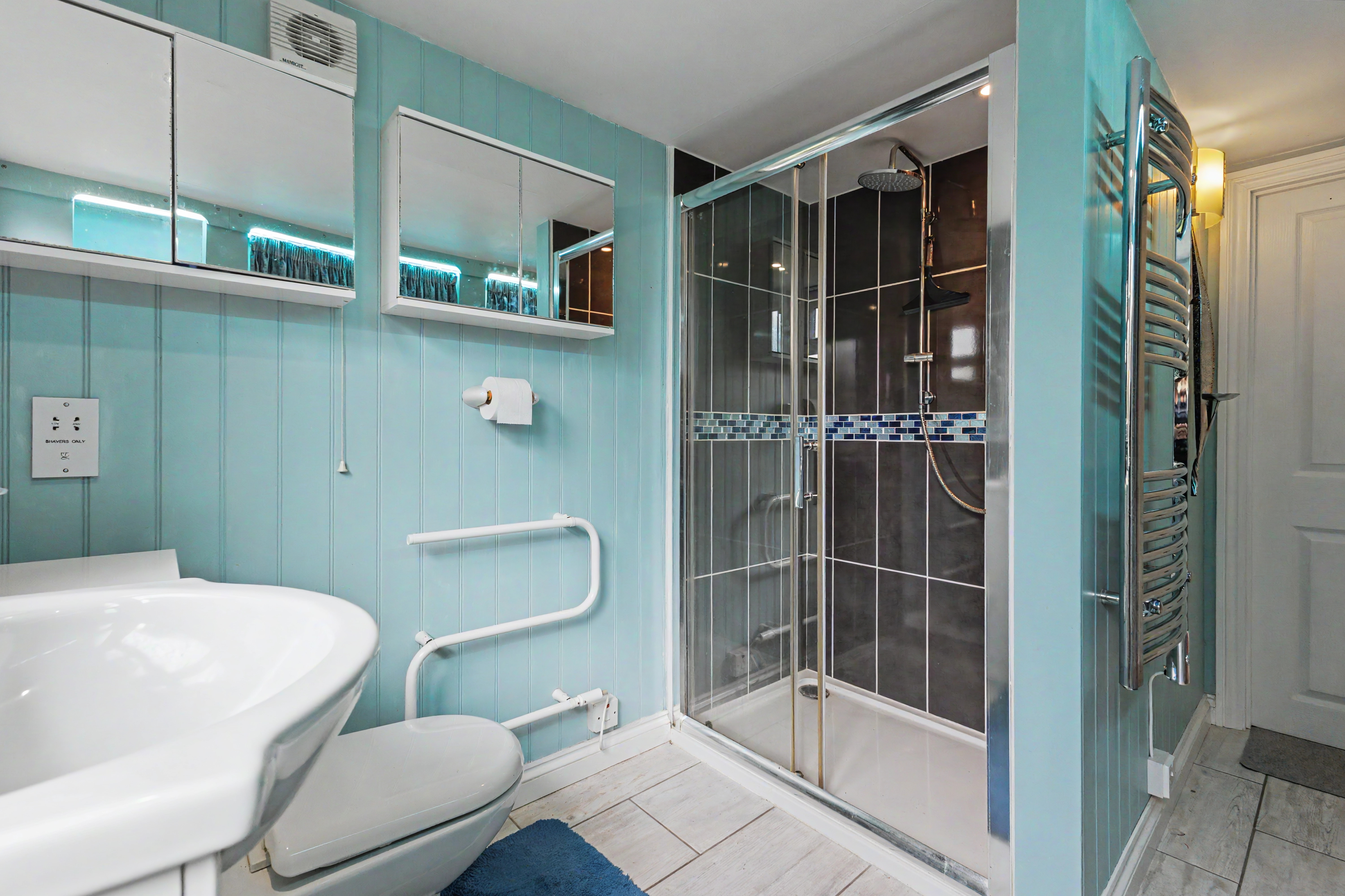 2 bedroom detached bungalow for sale, Chestnut Close, Evesham, WR11