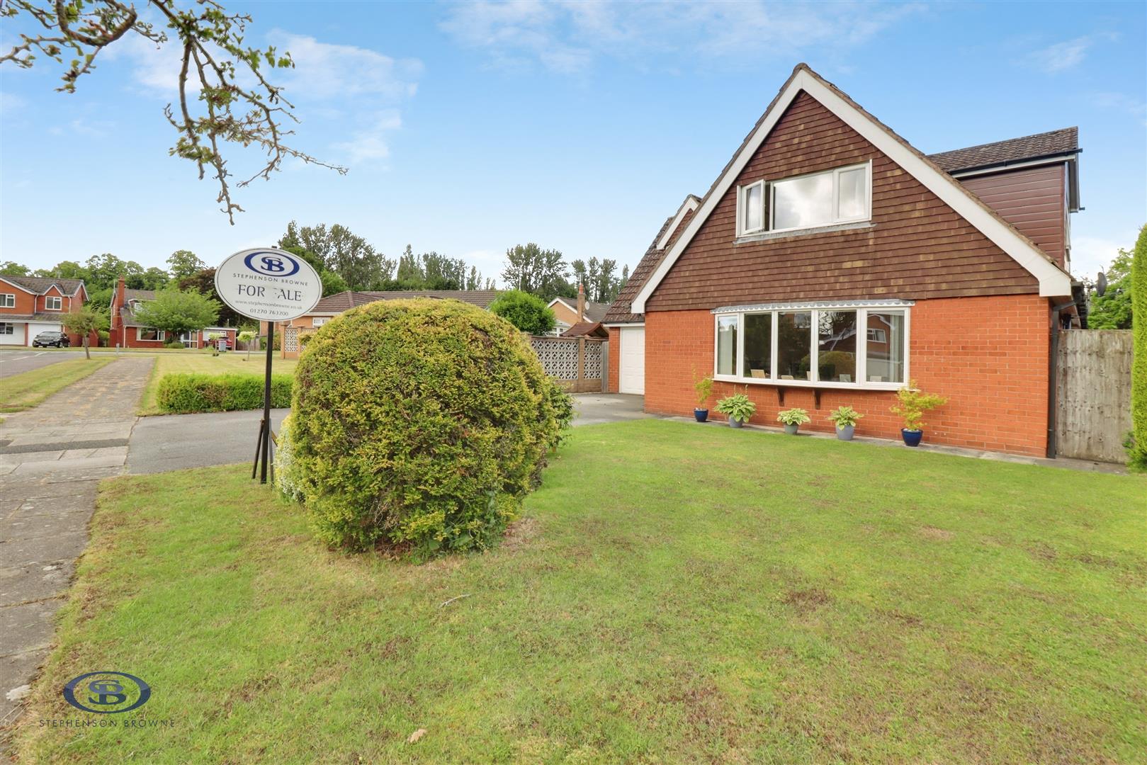 4 bedroom house for sale, Moreton Close, Sandbach, CW11