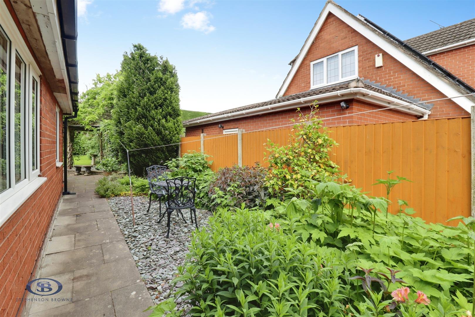 4 bedroom house for sale, Moreton Close, Sandbach, CW11, photo 7 of 20