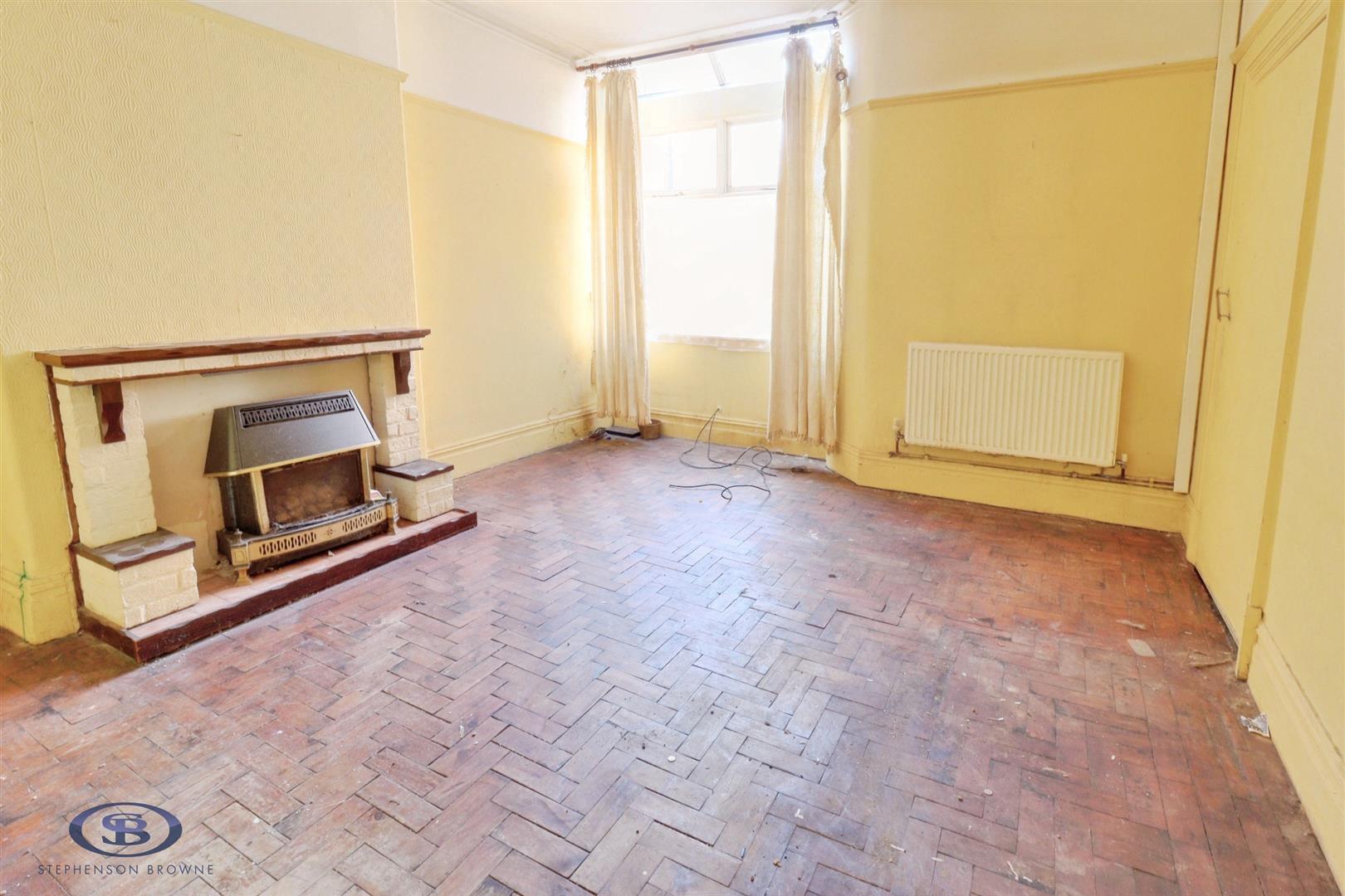 3 bedroom house for sale, West Avenue, Crewe, CW1, photo 2