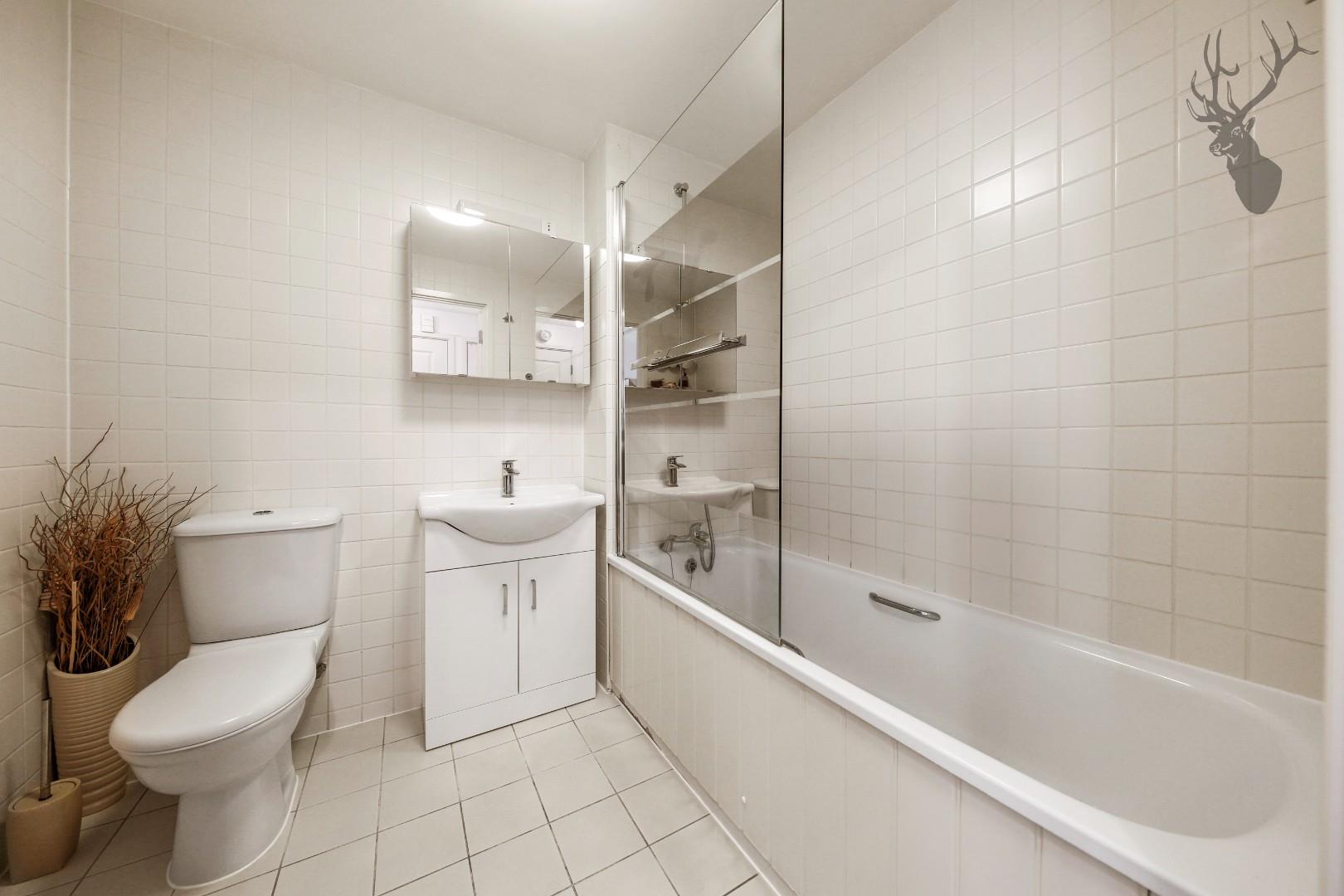 2 bedroom apartment for sale, Palmers Road, London, E2, photo 15 of 20