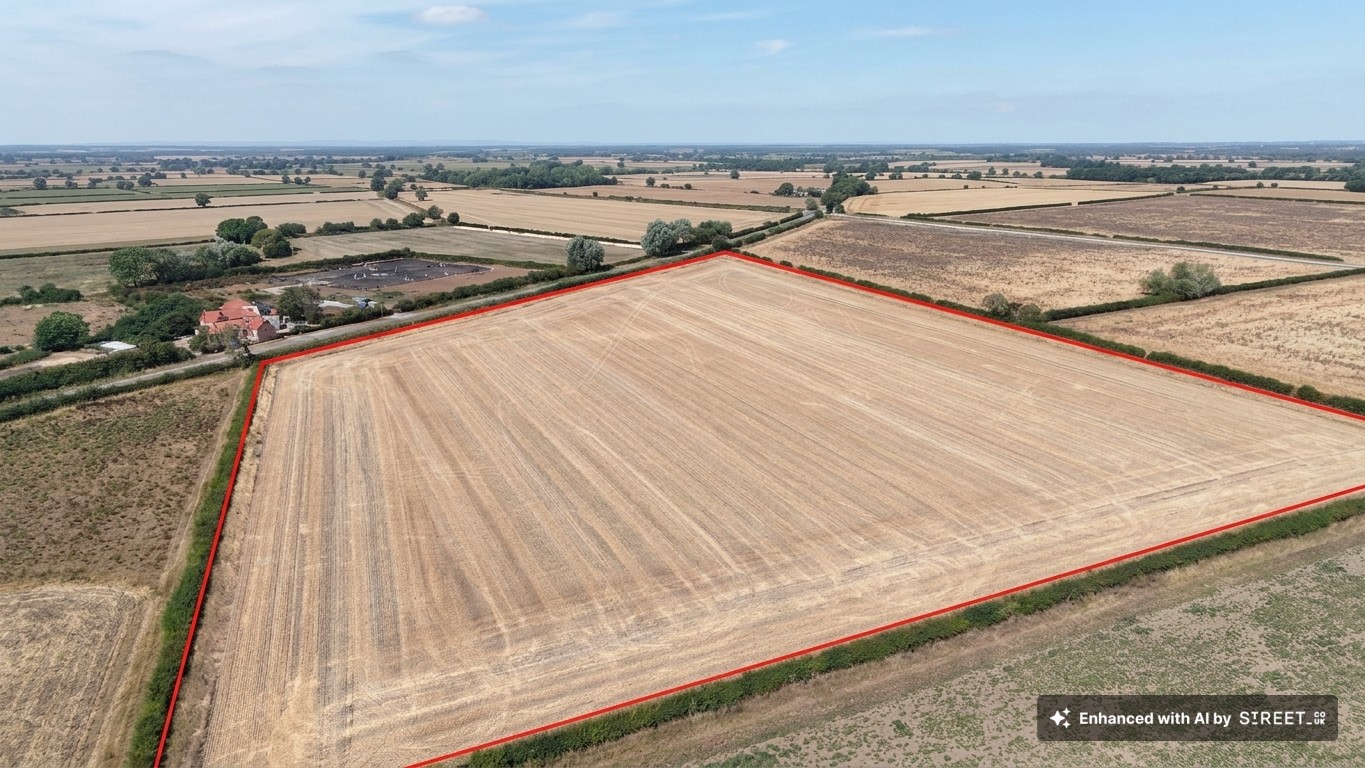 Farm land for sale, Land on the East side of, Nottinghamshire, NG13