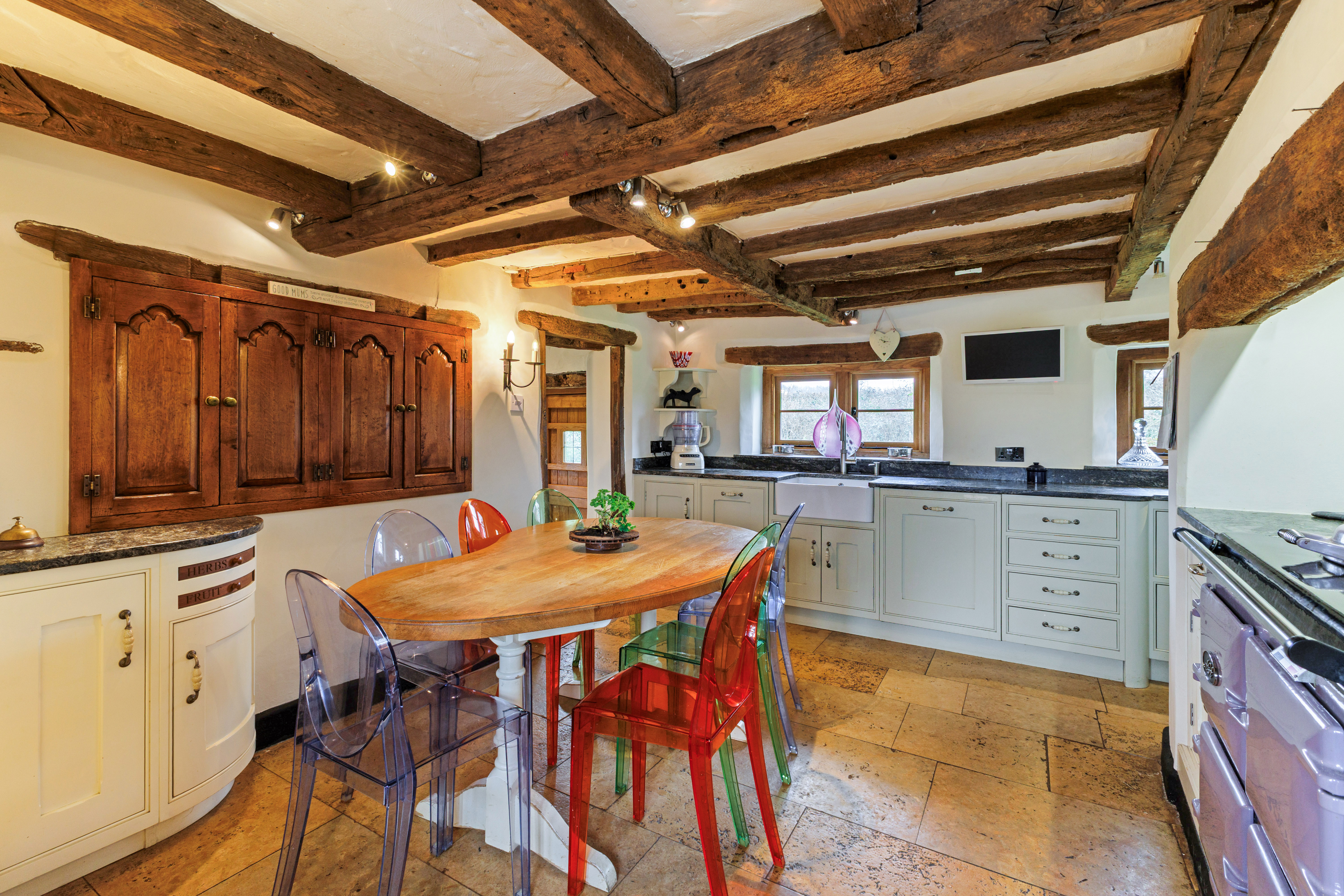 5 bedroom detached house for sale, Spradbray House, Thatcham, RG19