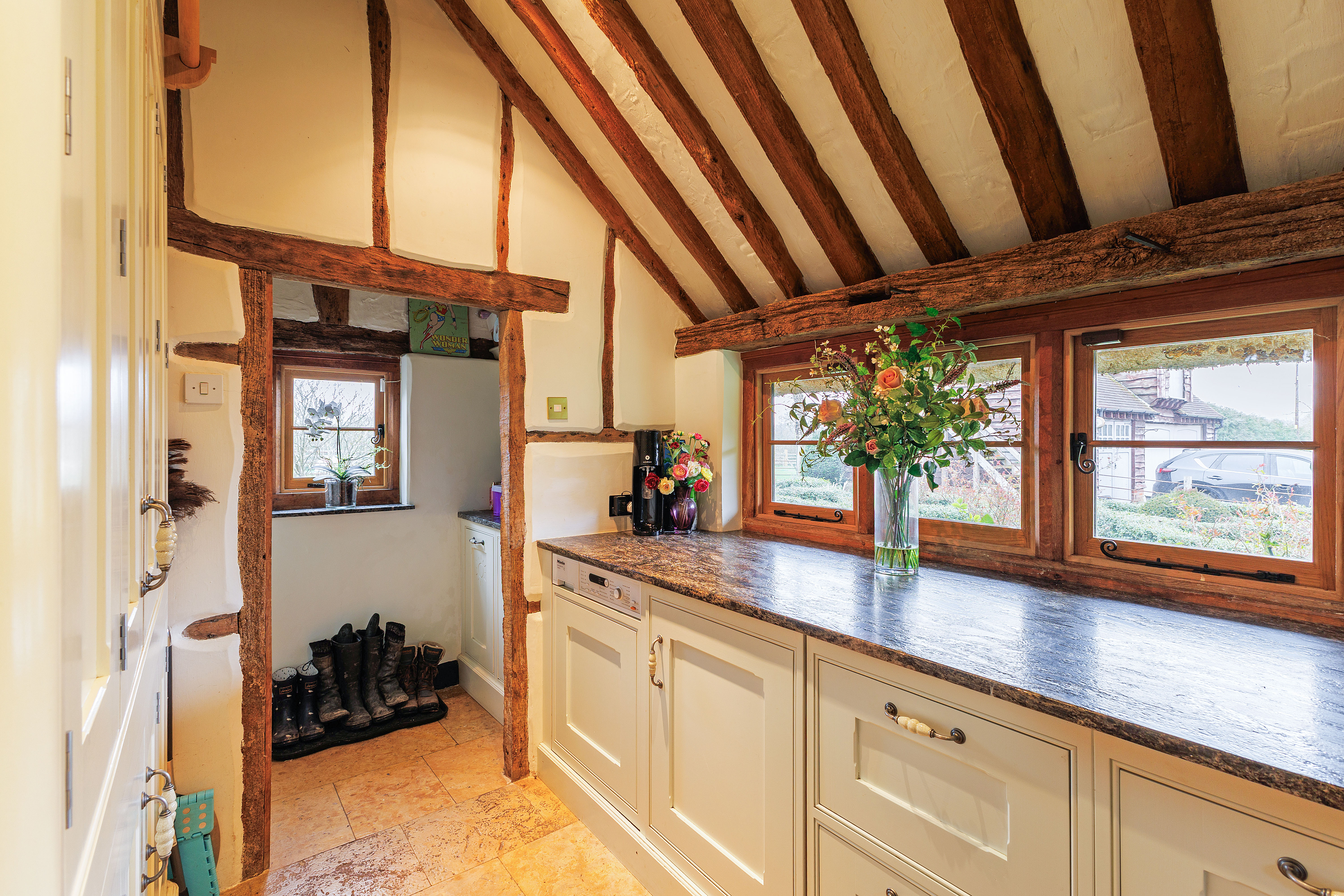 5 bedroom detached house for sale, Spradbray House, Thatcham, RG19