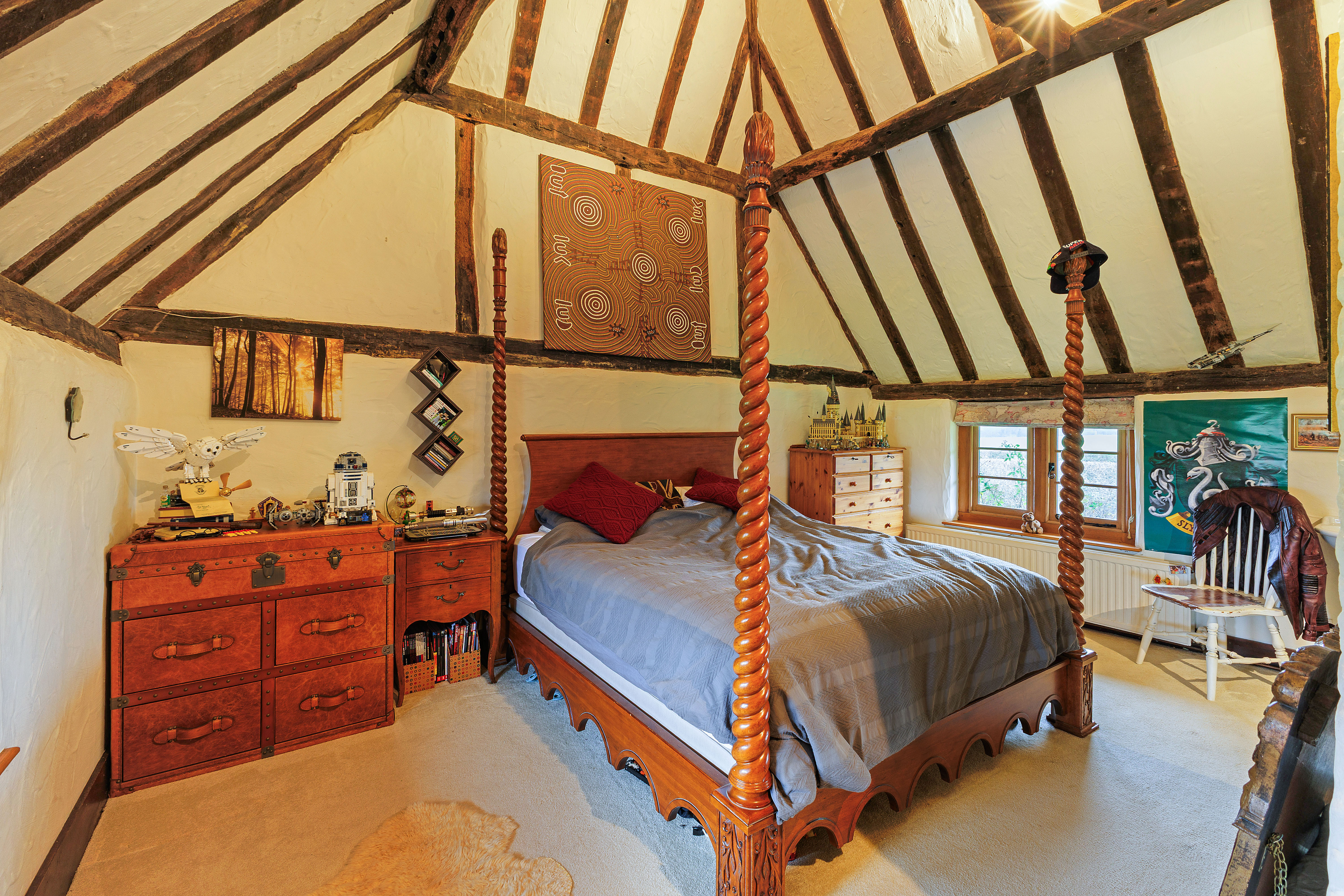 5 bedroom detached house for sale, Spradbray House, Thatcham, RG19