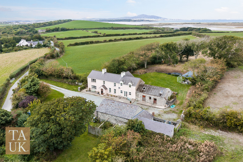 5 bedroom for sale, Rallt Farm Gorad, Holyhead, LL65, photo 1