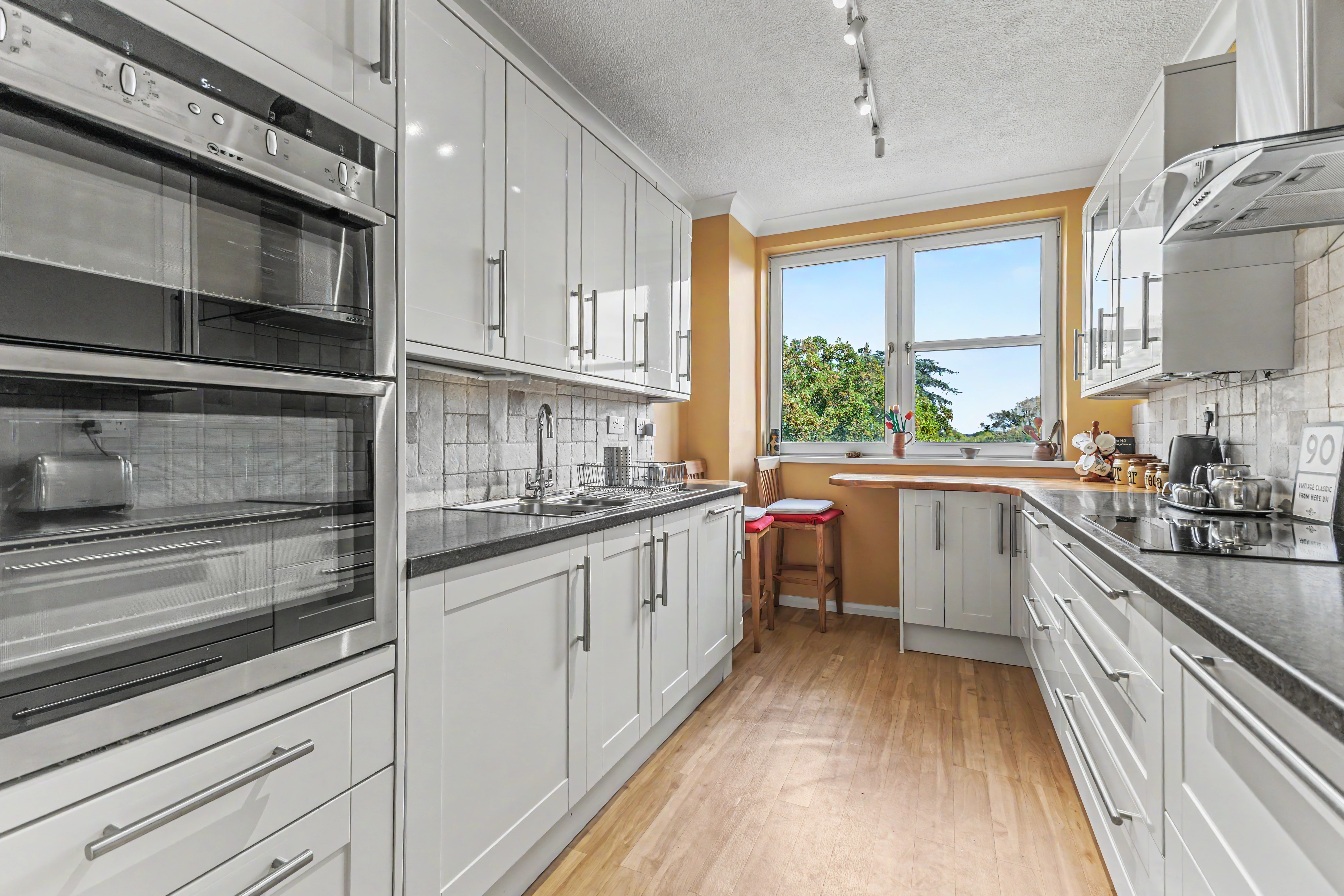 3 bedroom flat for sale, Lucys Mill Mill Lane, Stratford-Upon-Avon, CV37