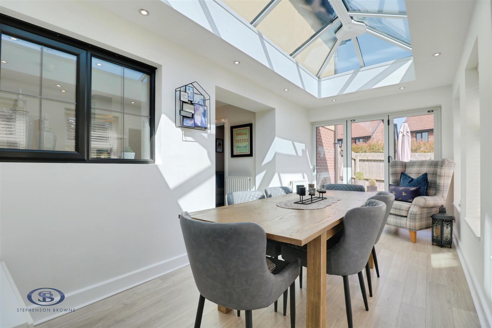 4 bedroom house for sale, Selbourne Close, Stoke-On-Trent, ST7, photo 3
