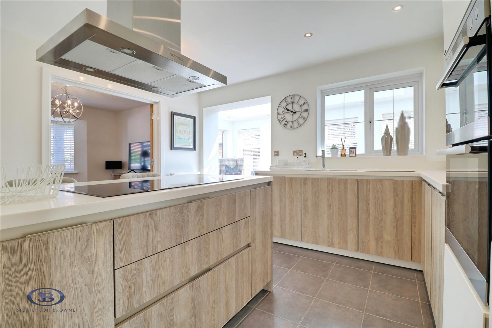 4 bedroom house for sale, Selbourne Close, Stoke-On-Trent, ST7, photo 10 of 20