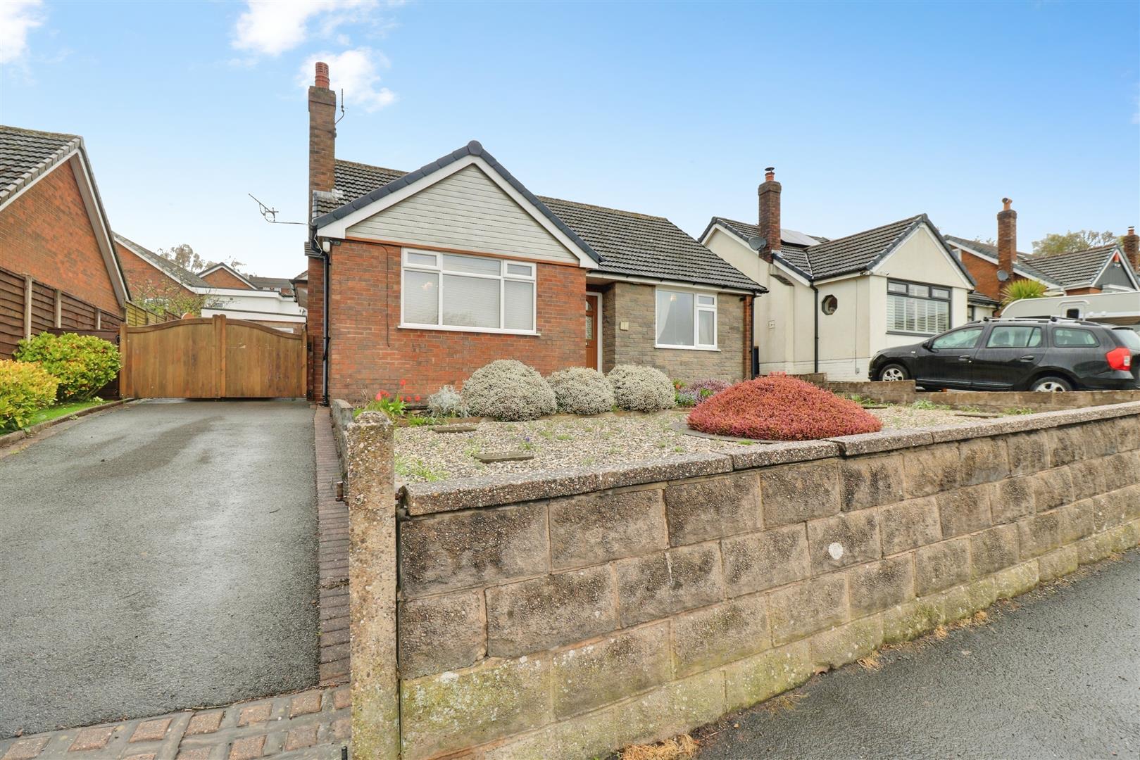 2 bedroom house for sale, Mow Cop Road, Stoke-On-Trent, ST7