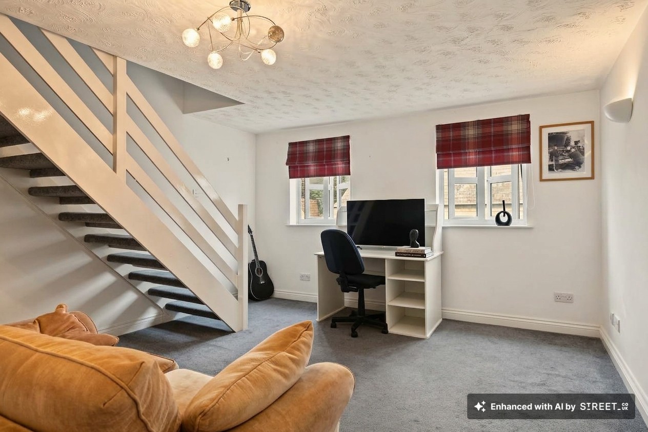 2 bedroom flat for sale, Saxon Court High Street, Alcester, B50