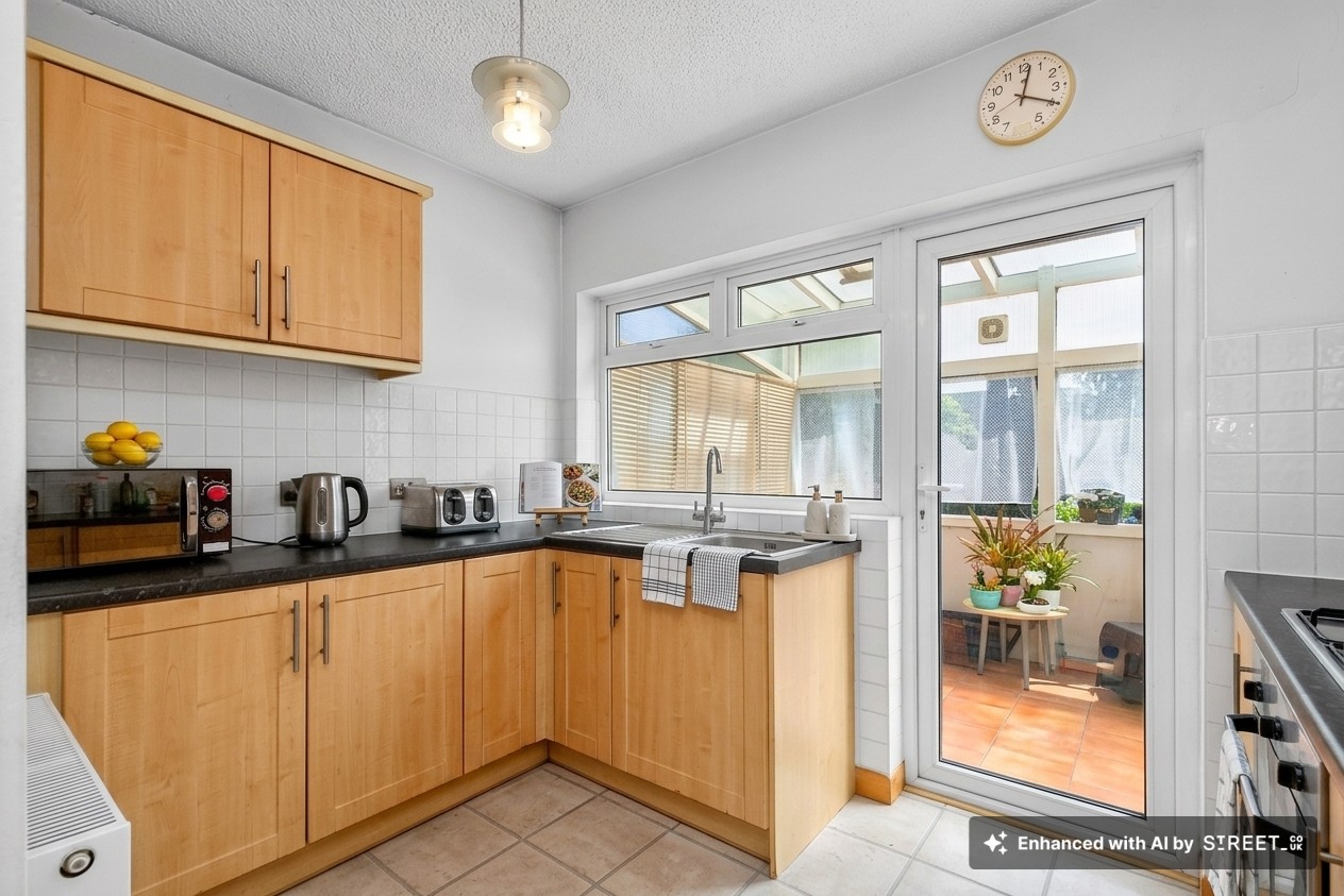 2 bedroom semi detached bungalow for sale, Snowdon Road, Bristol, BS16, photo 8 of 14