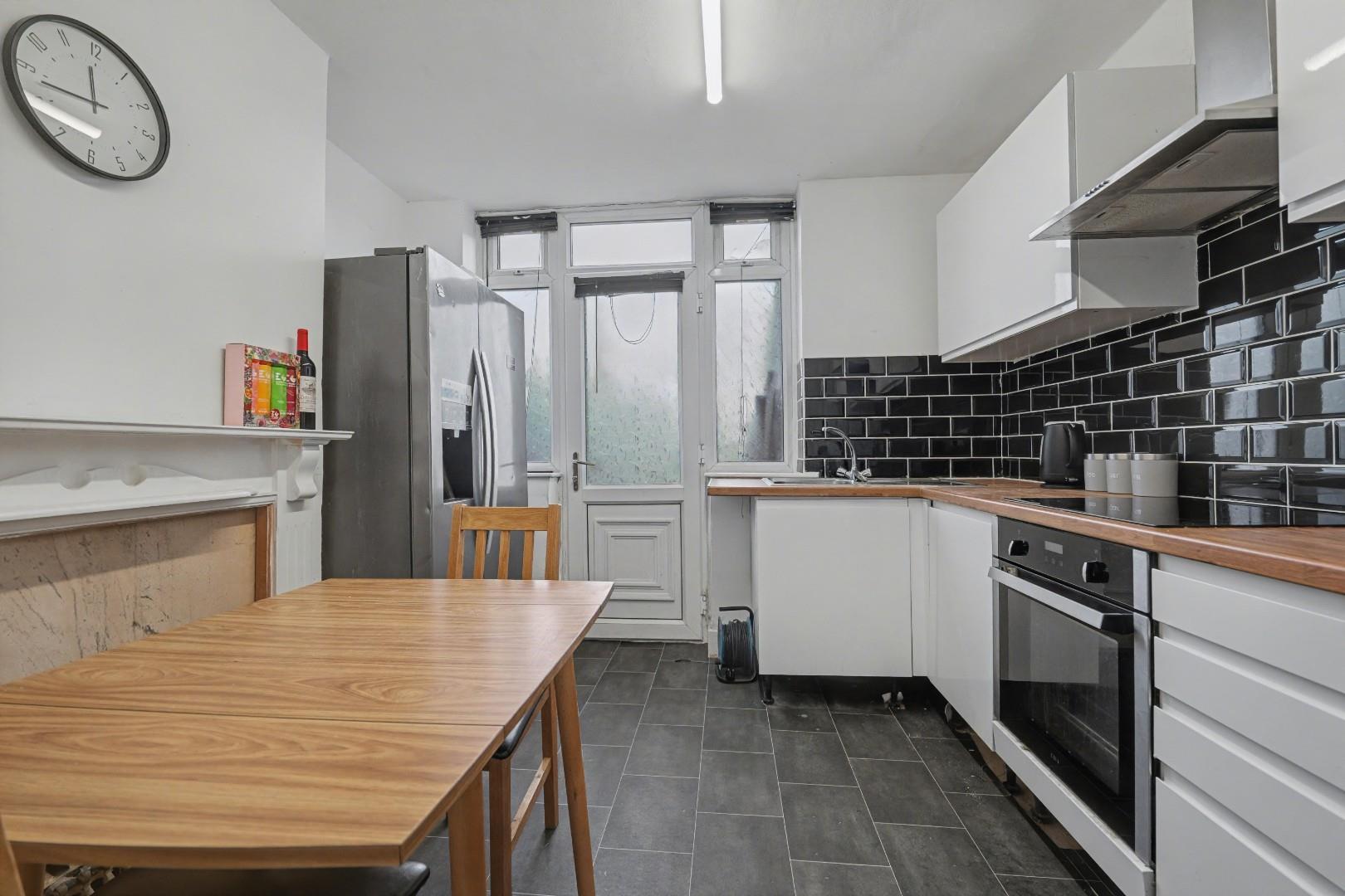 3 bedroom mid-terraced house for sale, Sewall Highway, Coventry, CV6