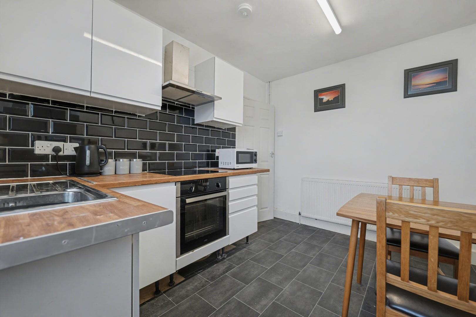 3 bedroom mid-terraced house for sale, Sewall Highway, Coventry, CV6