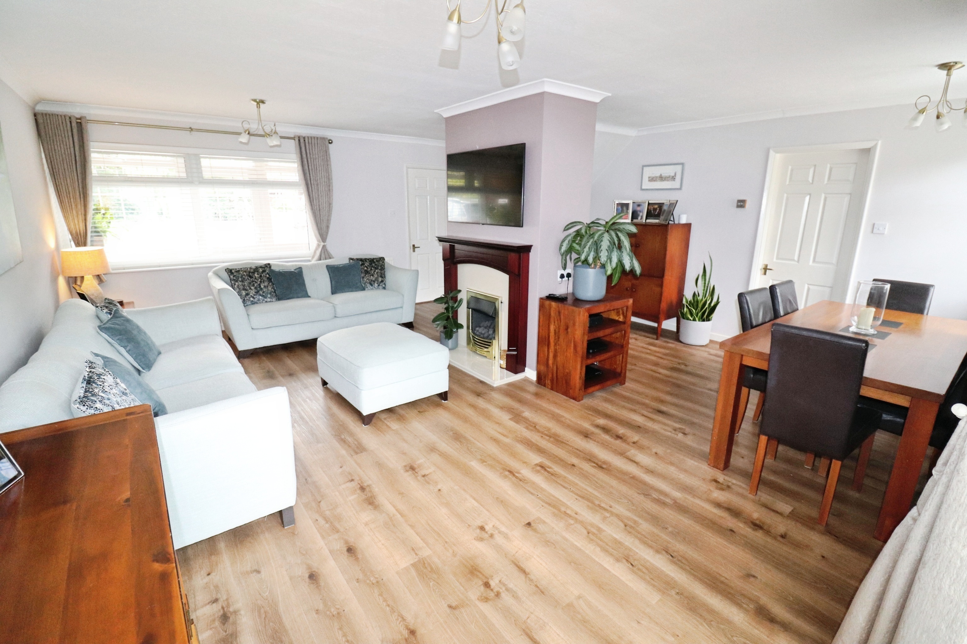 4 bedroom detached house for sale, Pallett Drive, Nuneaton, CV11