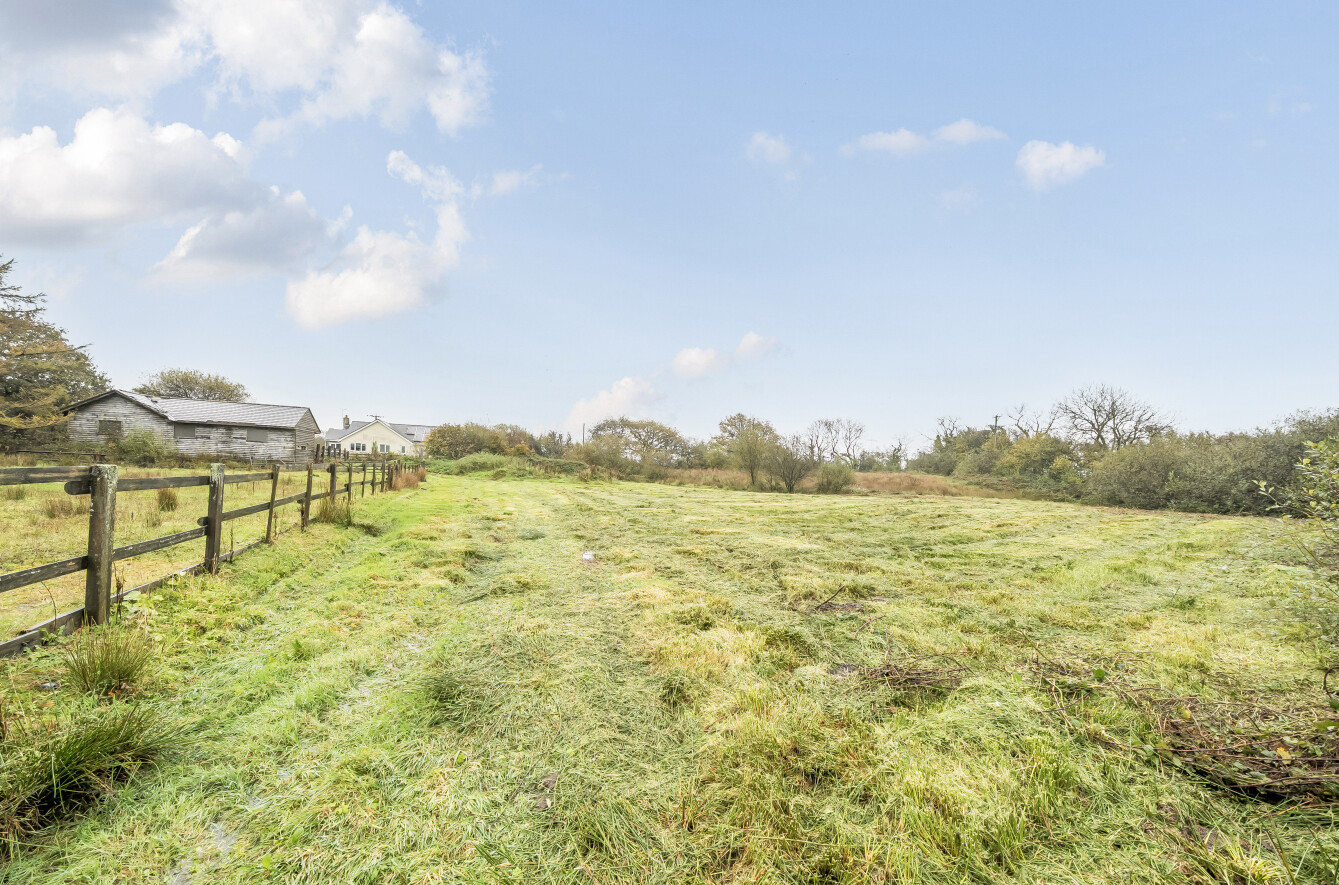 4 bedroom detached bungalow for sale, Caegwyllt, Kidwelly, SA17