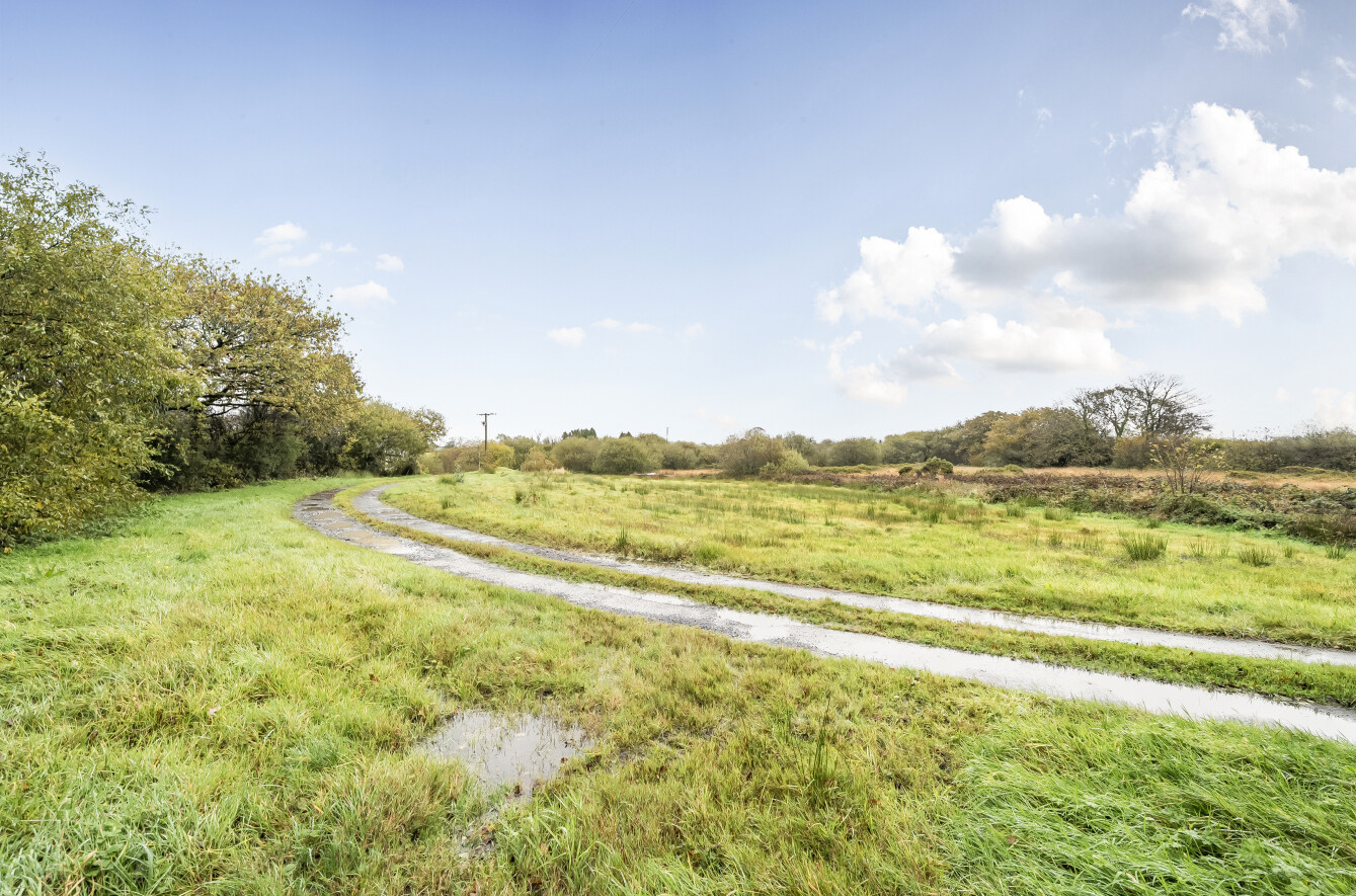 4 bedroom detached bungalow for sale, Caegwyllt, Kidwelly, SA17