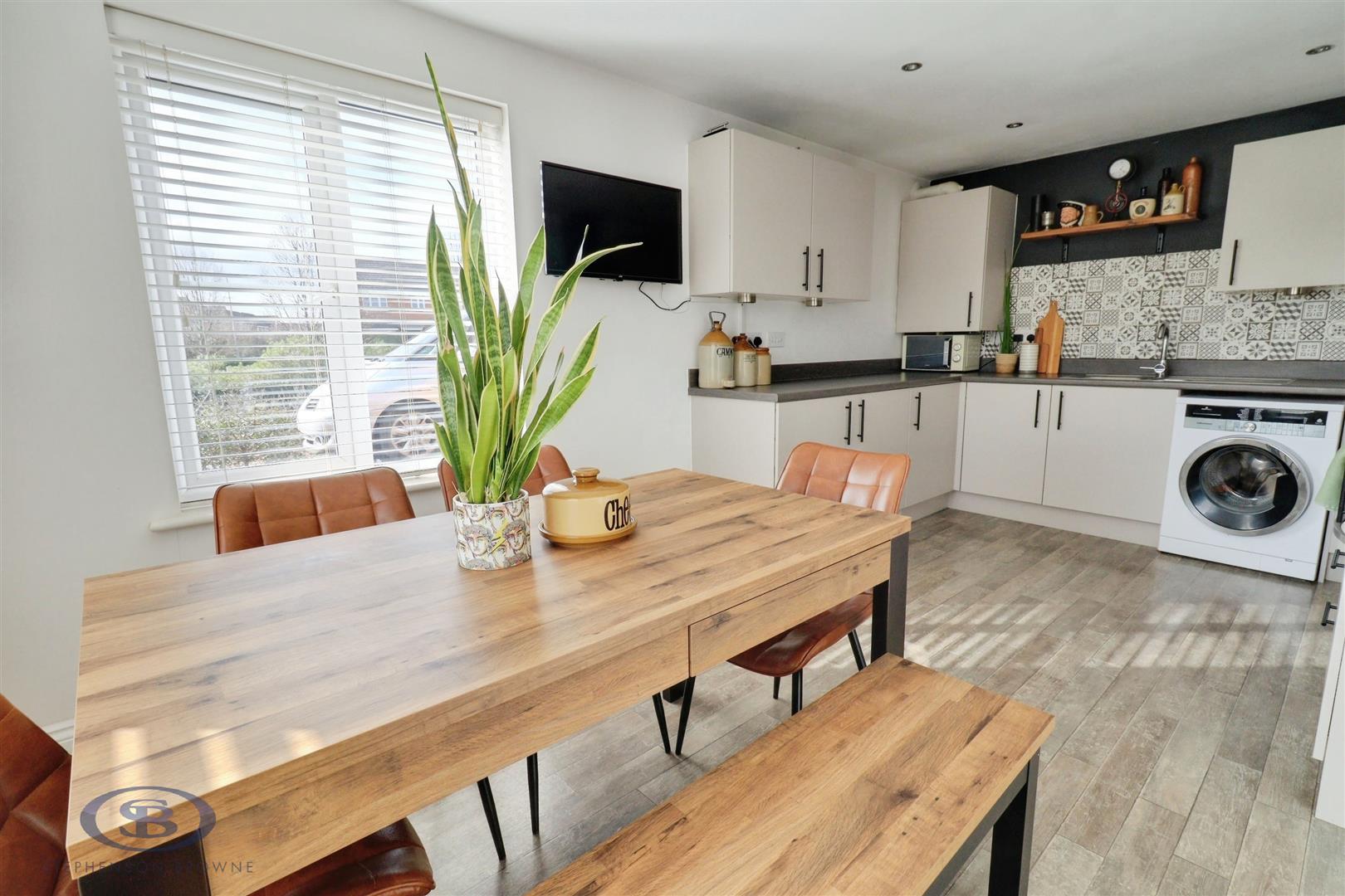 3 bedroom house for sale, Randalls Drive, Crewe, CW1, photo 4