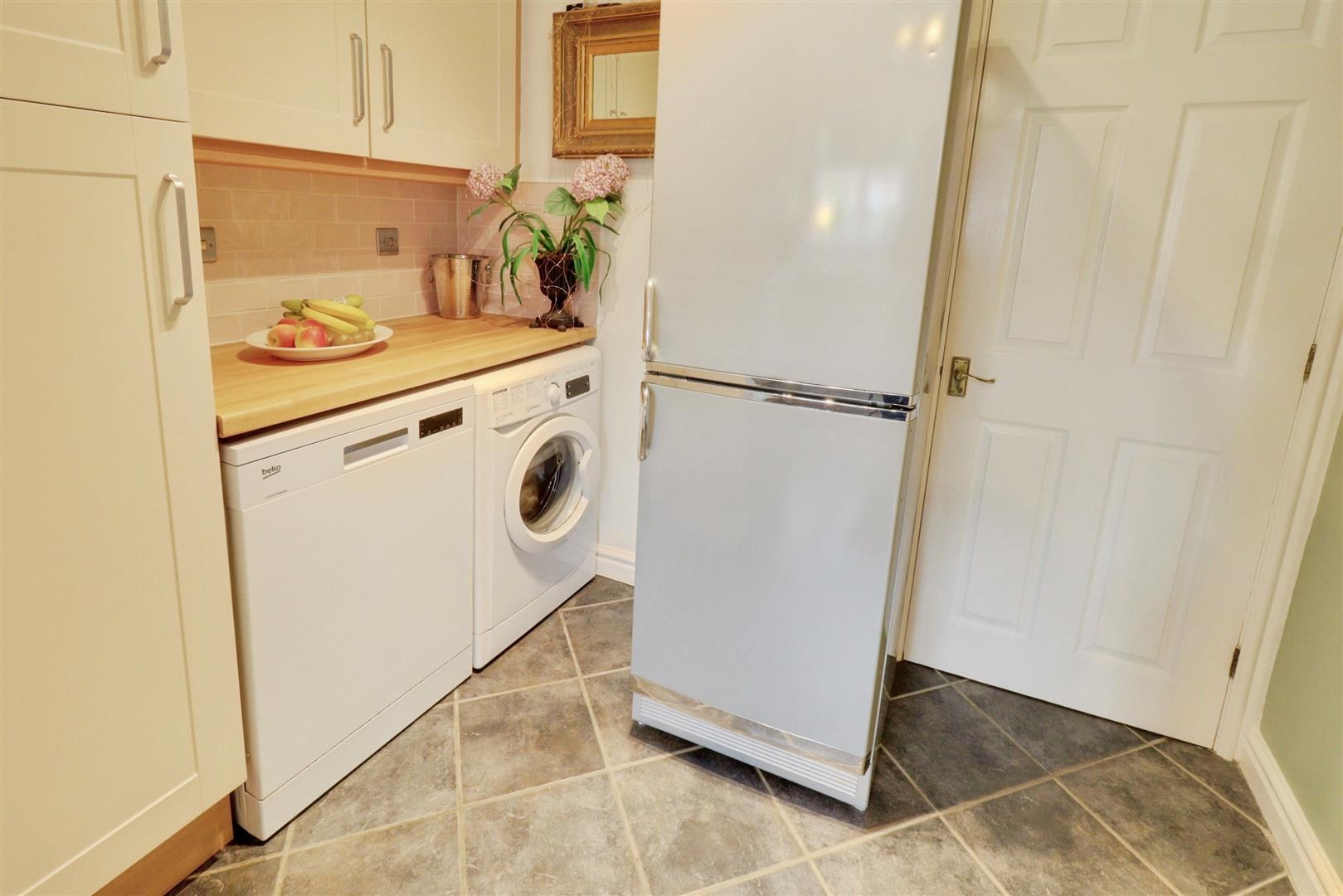 4 bedroom house for sale, Oakhurst Drive, Crewe, CW2, photo 12 of 20