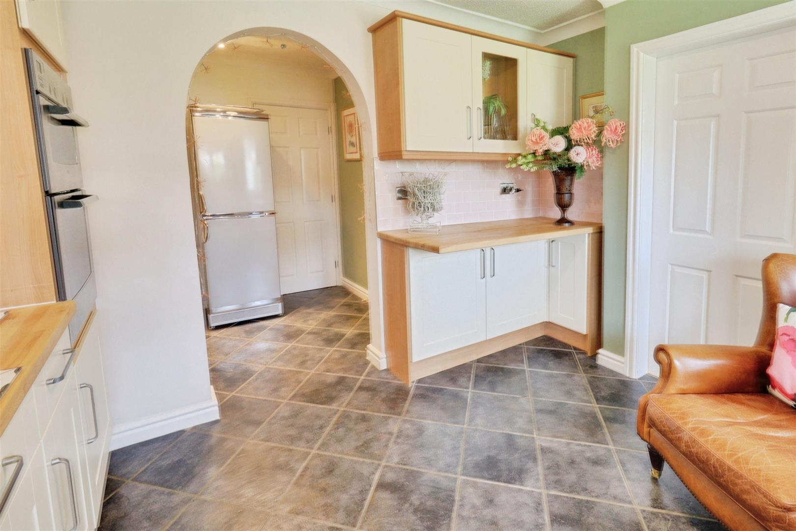 4 bedroom house for sale, Oakhurst Drive, Crewe, CW2, photo 10 of 20