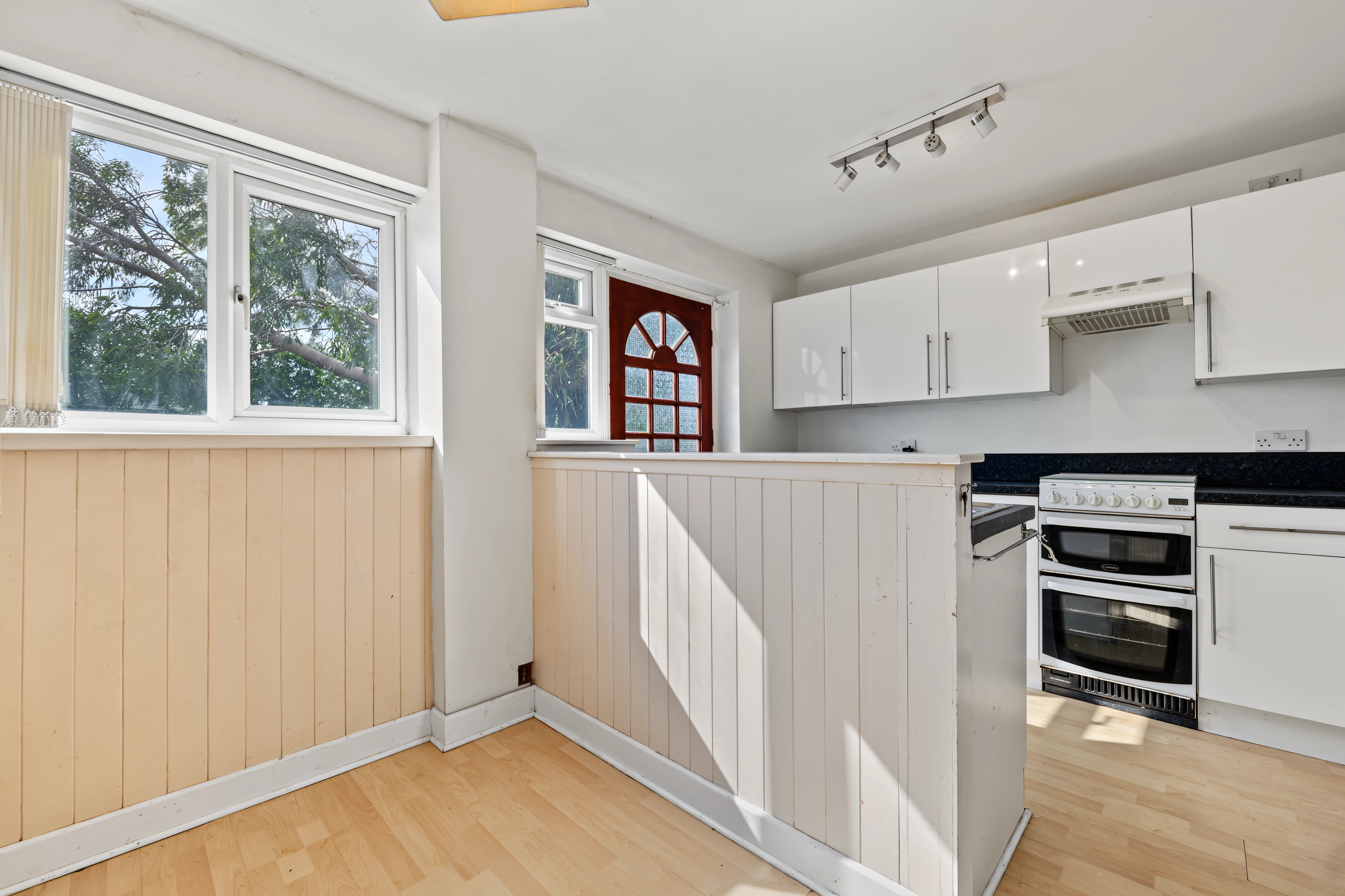 2 bedroom mid-terraced house for sale, Denham Avenue, Coventry, CV5