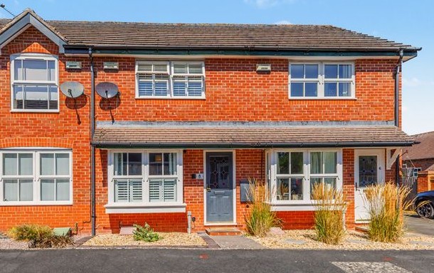 2 bedroom terraced house for sale, Elm Road, Shipston-On-Stour, CV36