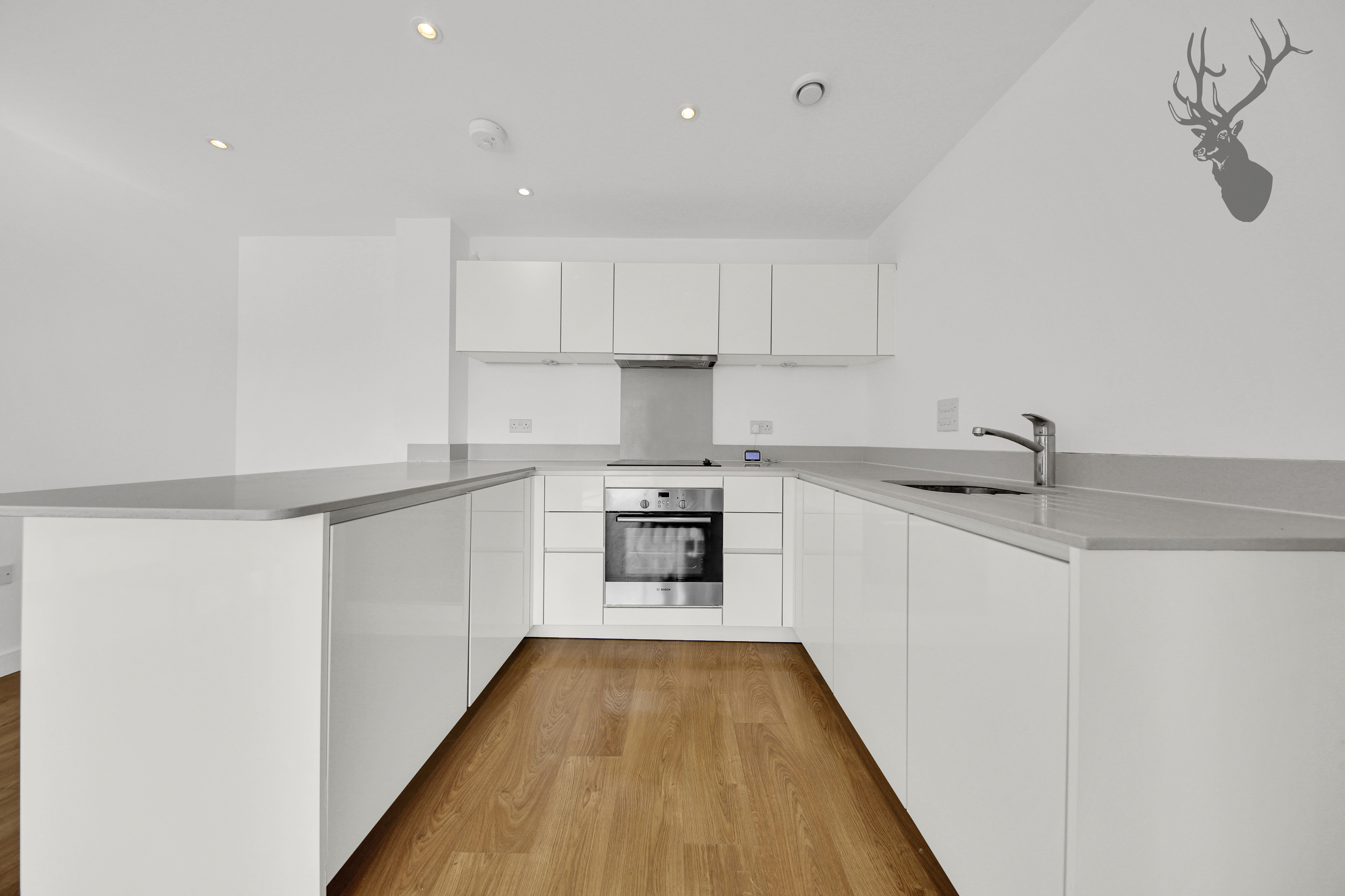2 bedroom flat for sale, Kara Court, London, E3, photo 3