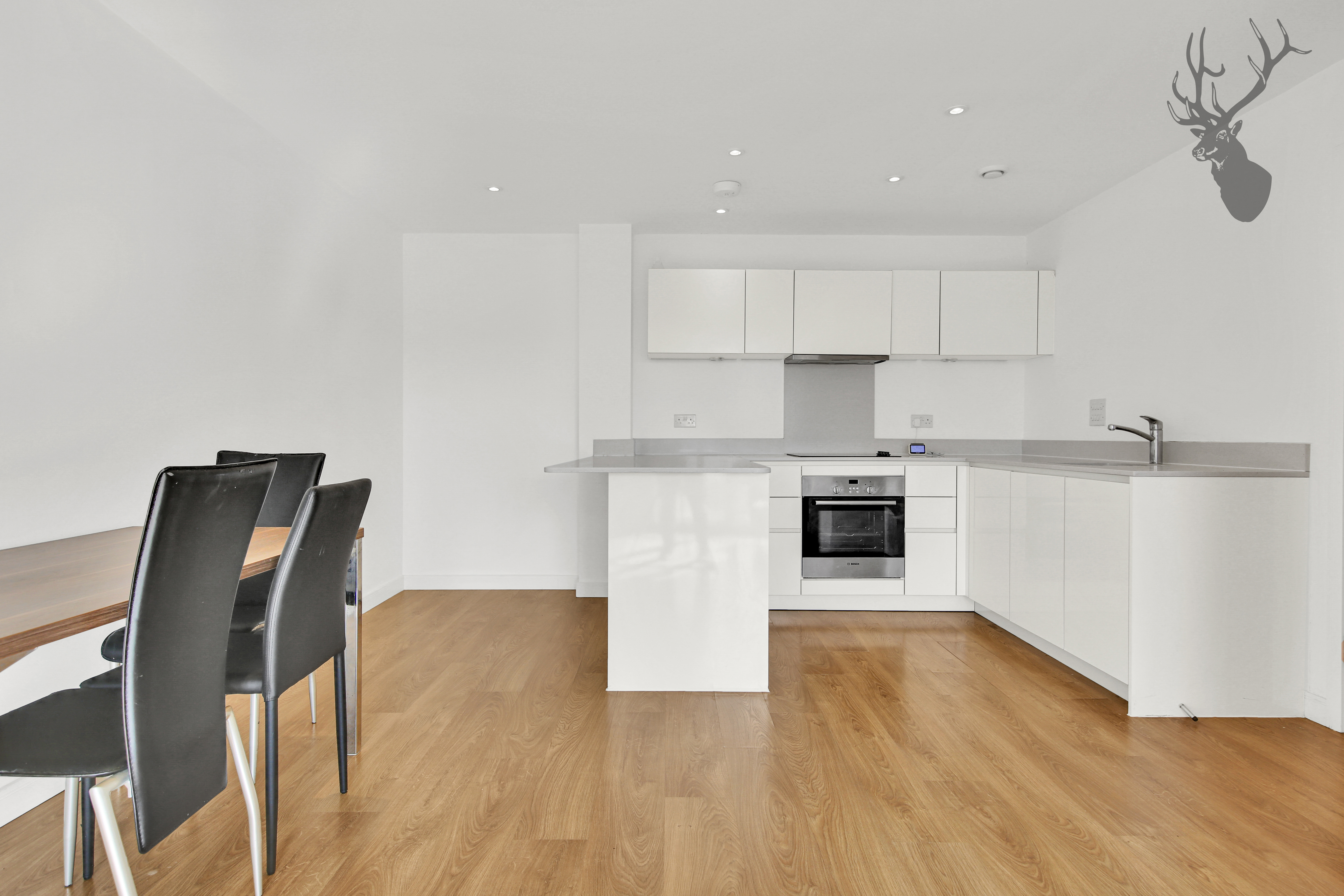 2 bedroom flat for sale, Kara Court, London, E3, photo 9 of 15