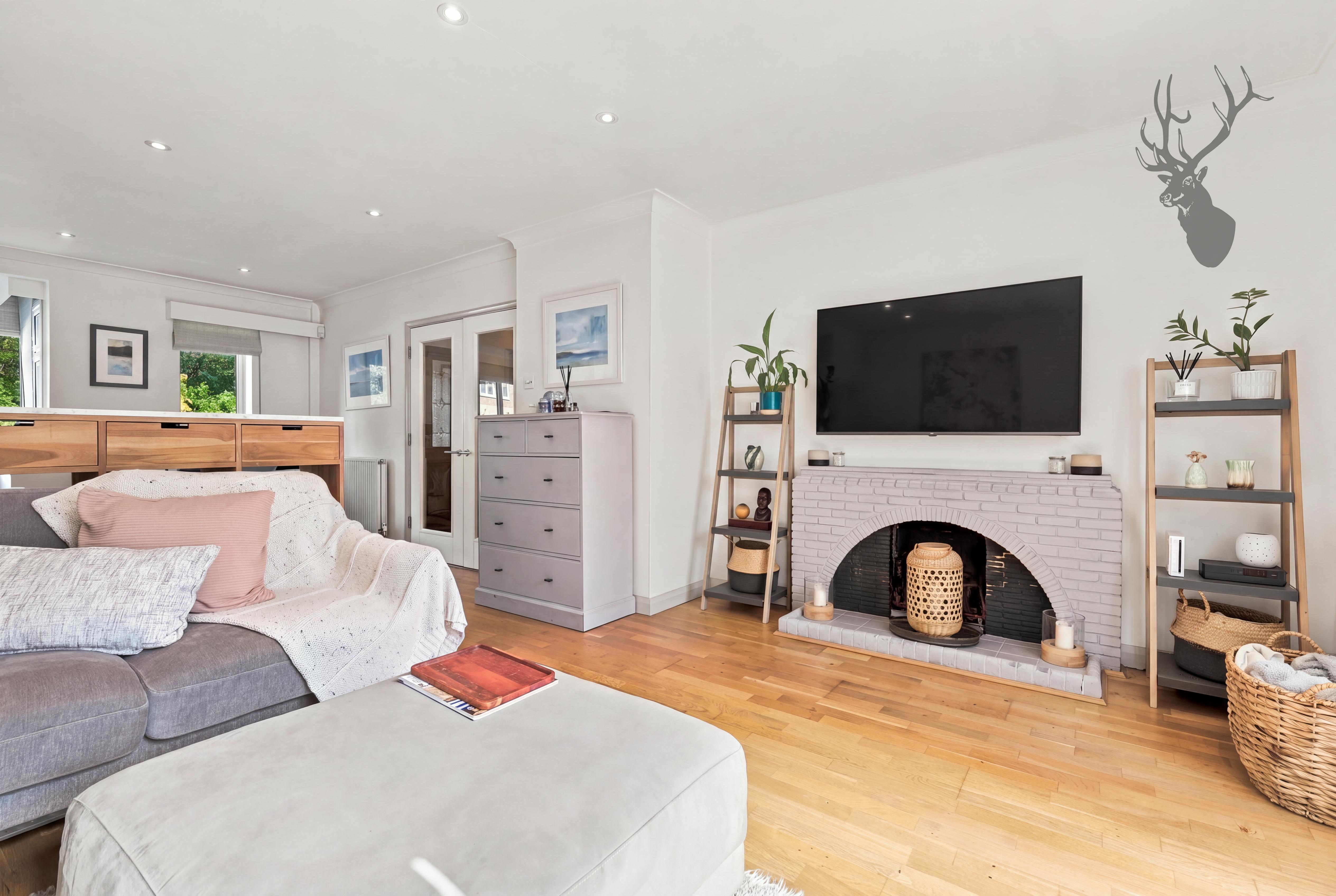 5 bedroom semi detached house for sale, Coppice Row, Epping, CM16