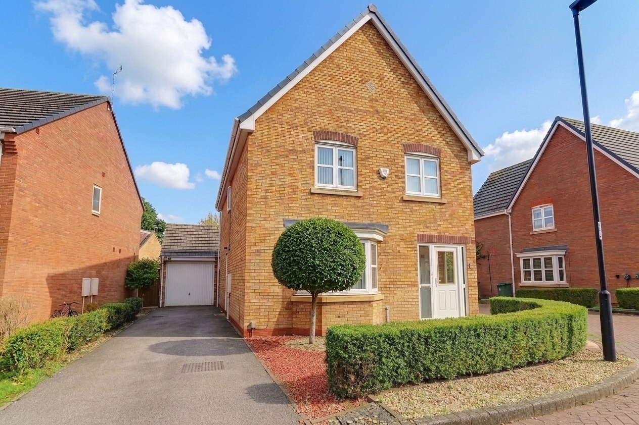 4 bedroom detached house for sale, Ridefort Close, Coventry, CV4