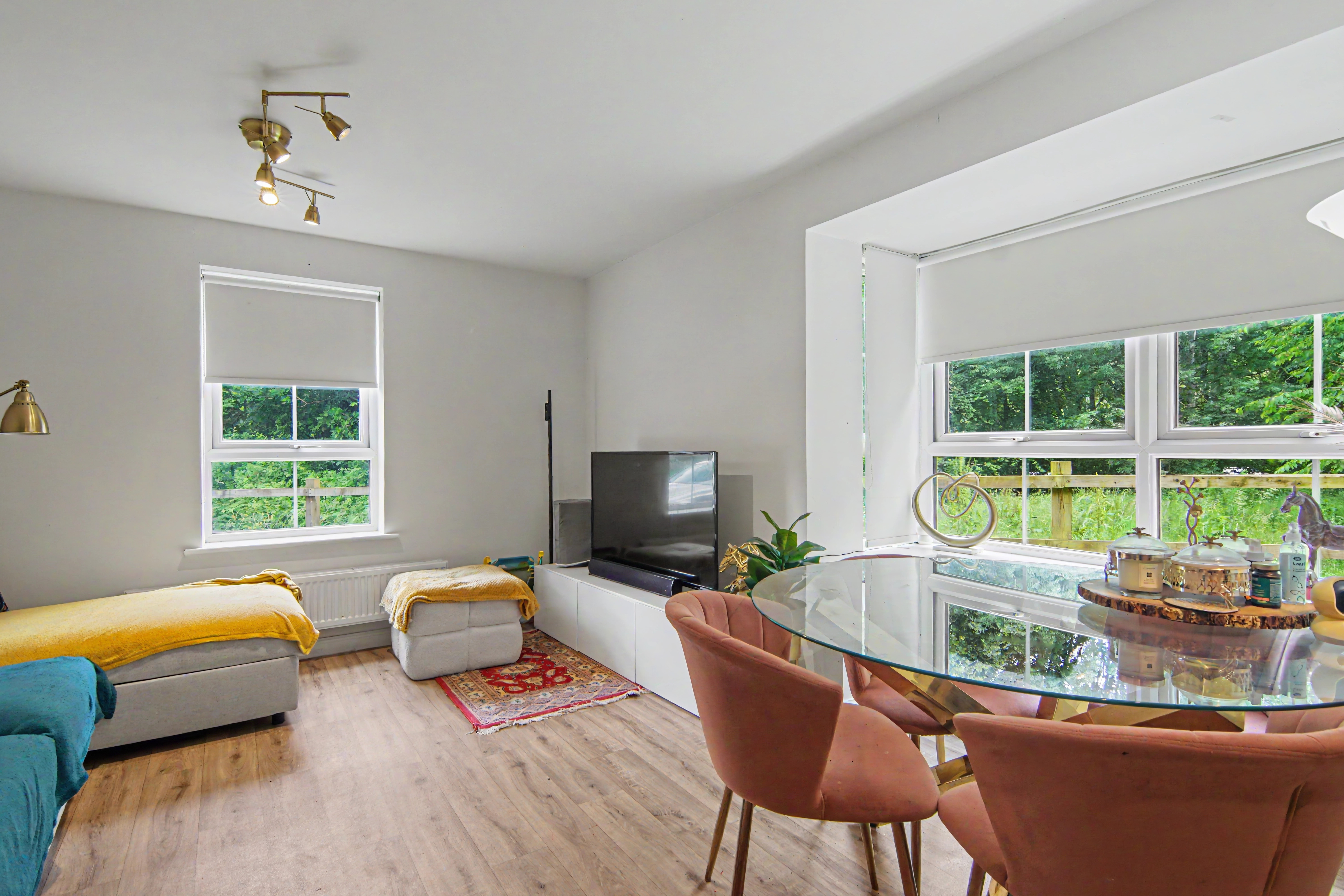 2 bedroom ground floor flat for sale, Mistle Court, Coventry, CV4, photo 2