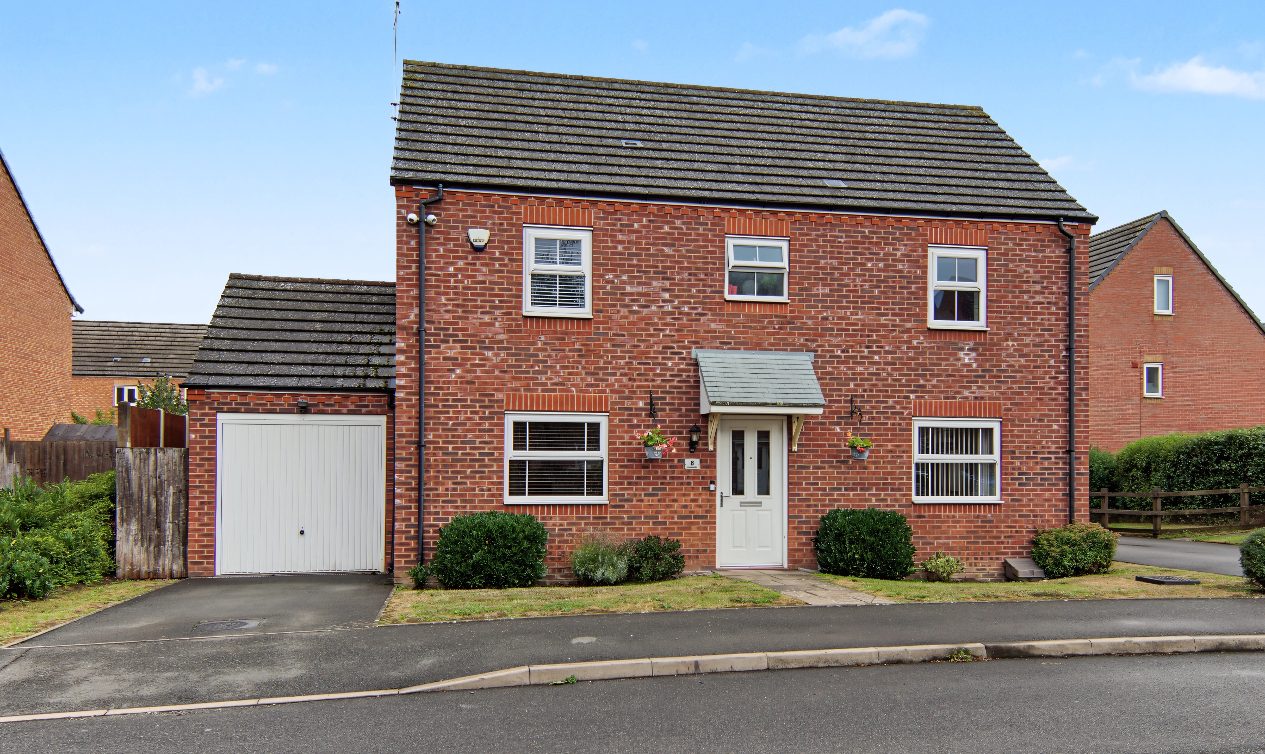 4 bedroom detached house for sale, Walmsley Close, Coventry, CV5, photo 1
